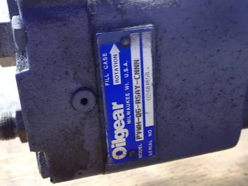 OILGEAR 5 HP HYDRAULIC PUMP  -  PVWH-06-R5AV-CNNN