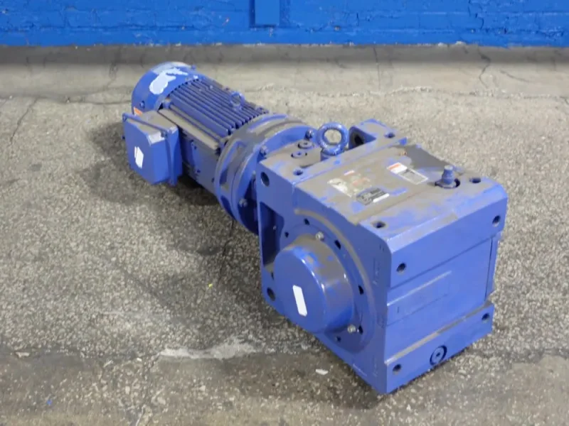 SUMITOMO DRIVE TECHNOLOGIES 15 HP GEAR DRVE   -  LHYMS15-4D165B-Y1