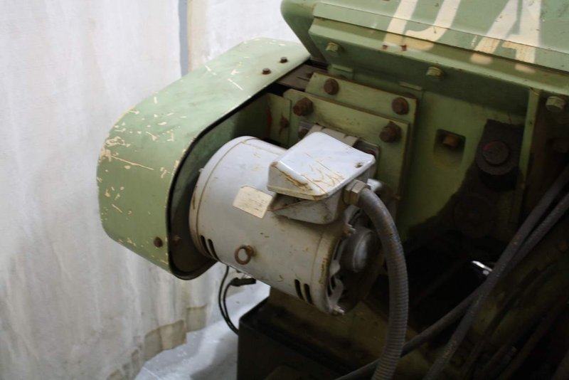 12-1/2' X 12-1/2' DAITO HORIZONTAL BAND SAW: STOCK #66093