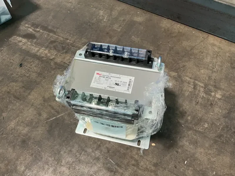 WYES 3 KVA ISOLATING TRANSFORMER   -  WY42-3KUL