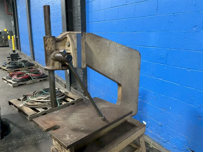 18”X26” TABLE MANUAL ARBOR PRESS