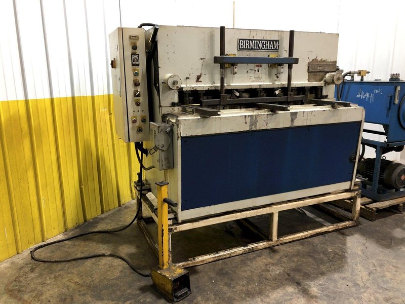 48" X 3/16" BIRMINGHAM MODEL #H-0445 HYDRAULIC SHEAR: STOCK #16941
