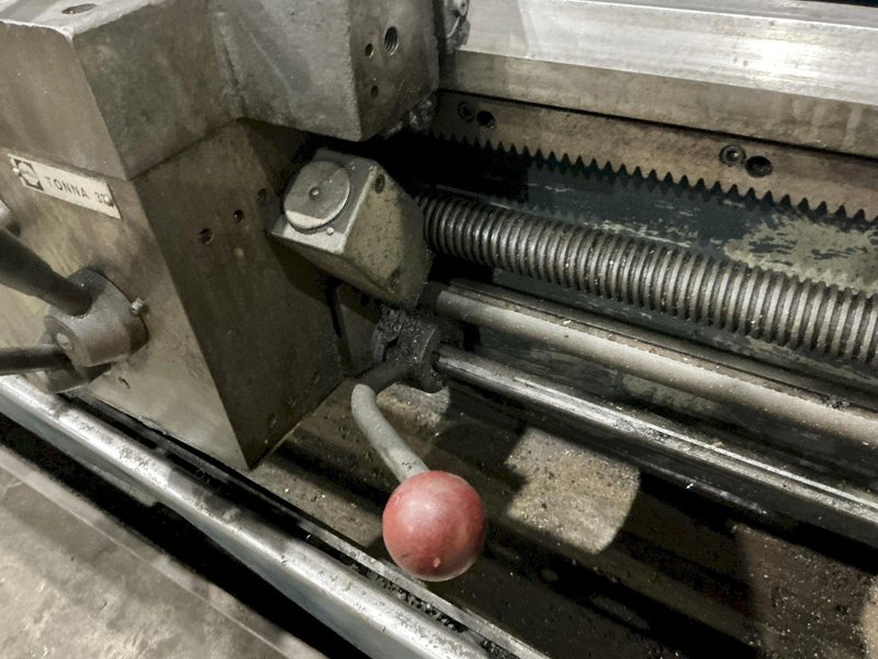 CLAUSING ENGINE LATHE: YOBRO #25140