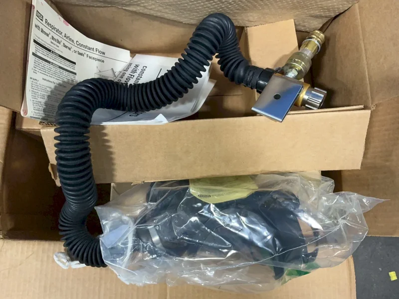 MSA AIRLINE RESPIRATORS  -  461717