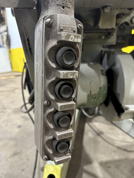 3,000 LB P&amp;H MODEL #WP3A POWER ELEVATING WELDING POSITIONER WITH PANDJIRIS GRIPPER: STOCK #19502