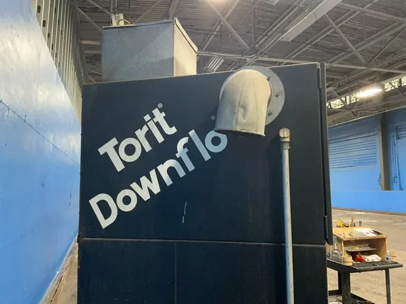 DONALDSON TORIT 10 HP DOWNFLO DUST COLLECTOR  -  SDF 6