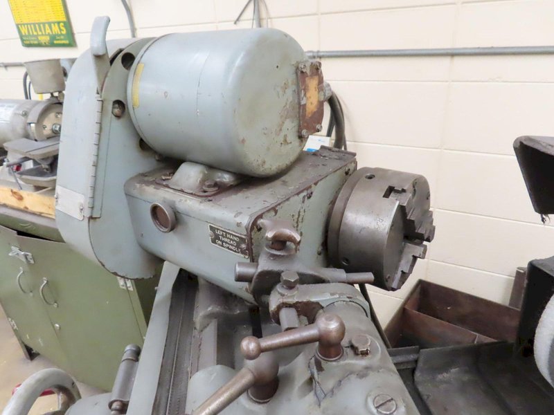 Brown &amp; Sharpe #13 Universal Tool and Cutter Grinder, Motorized Workhead, ID Attachment- Auction Item
