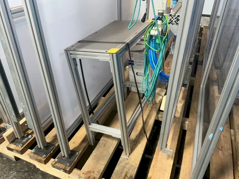 TEMPORARY MACHINE ENCLOSURE