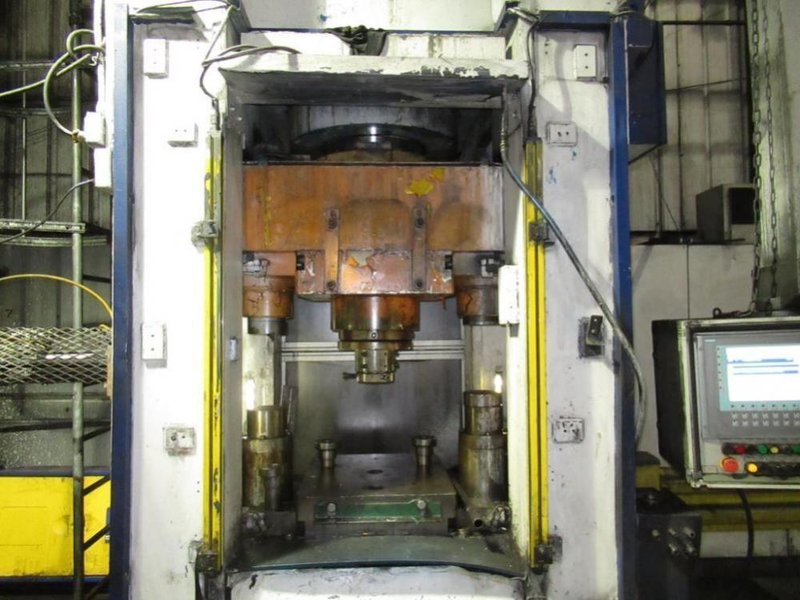 400 TON SACK &amp; KIESSELBACH STRAIGHT SIDE HYDRAULIC PRESS: STOCK #12328