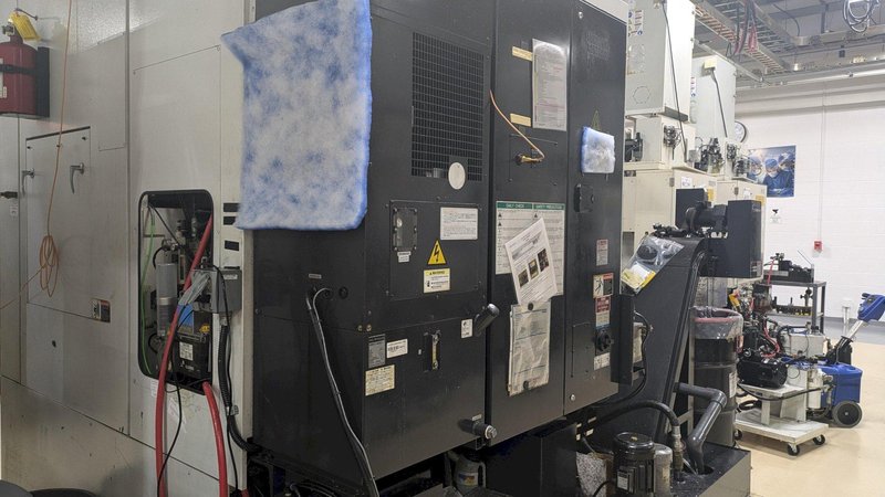 2007 OKK VP400 Used CNC Vertical Machining Center For Sale