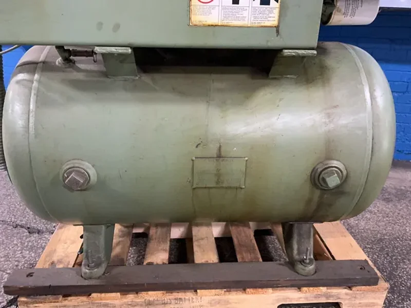 SCALES AIR COMPRESSORS AIR COMPRESSOR  -  TA015