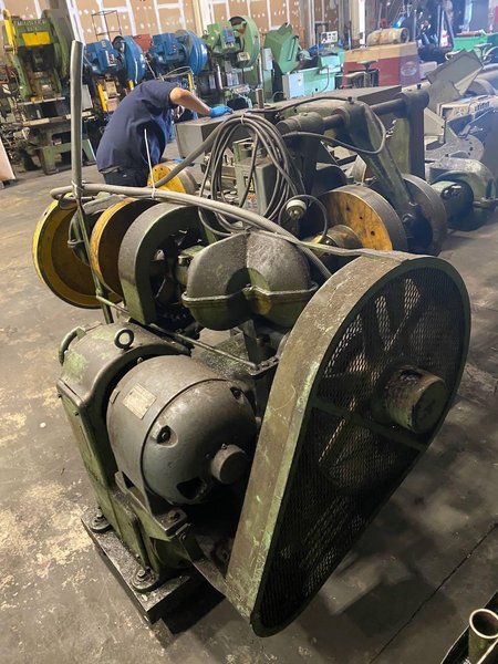 1/4&quot; Nilson Model S-4 Four Slide Wire Former