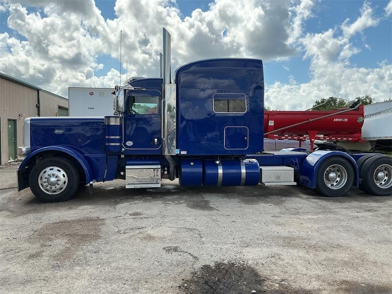 2024 Peterbilt 389 1XPXD49X1RD605420