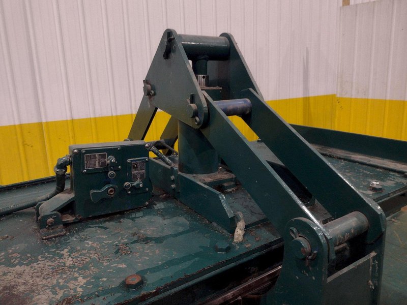 24" X 36" X 96" LONG AMERICAN MODEL #10447 HYDRAULIC HORIZONTAL BALER: YOBRO #24745