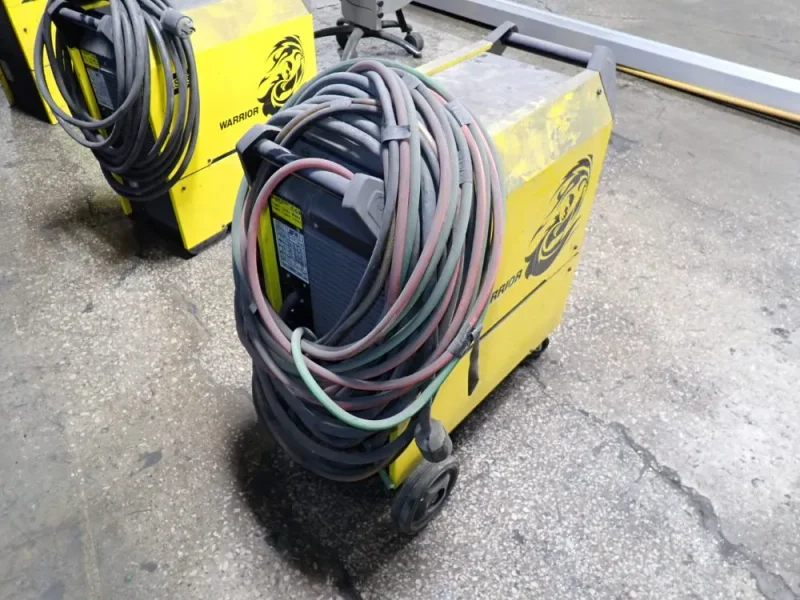 ESAB WELDER  -  MIG 5000i