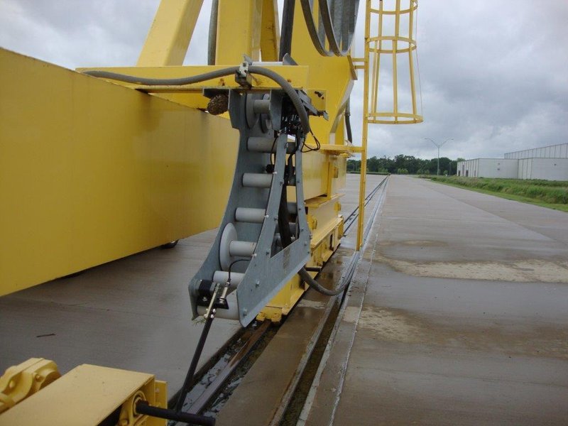 80/40 TON X 195' X 59' LIFT NORTH AMERICAN IND DOUBLE LEG ROLLING GANTRY CRANE: STOCK #12533