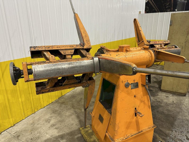 2500 LBS X 12&quot; COOPER WEYMOUTH DOUBLE END PULL-OFF COIL REEL UNCOILER: STOCK #22618