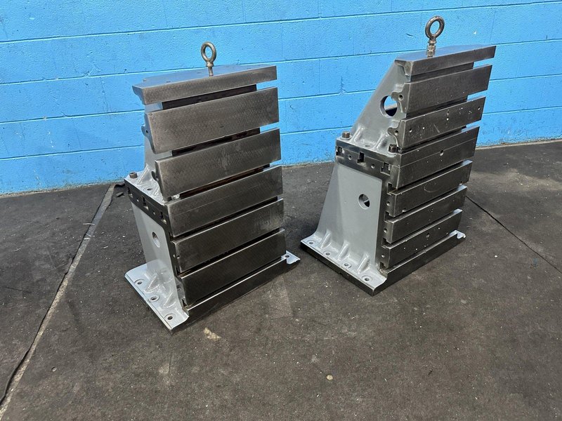 (1) SET OF 16&quot; X 30&quot; T SLOTTED DEVLIEG ANGLE PLATES: STOCK #74302