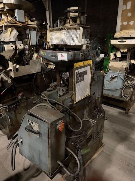 Shimazu Model Super 2 Twin Spindle Nut Tapper