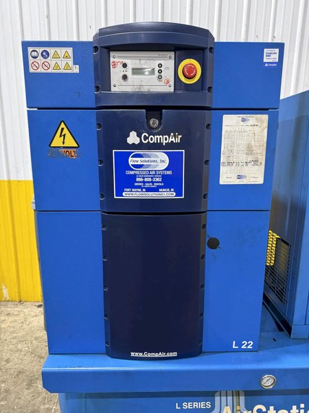 20 HP COMPAIR MODEL #LFR2A ROTARY SCREW AIR COMPRESSOR WITH DRYER: YOBRO #25816