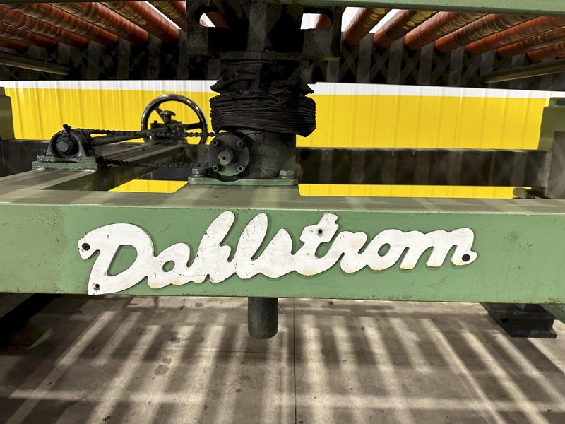 36&quot; DAHLSTROM MODEL #16AHT CUT TO LENGTH LINE HUMP TABLE: STOCK 19767