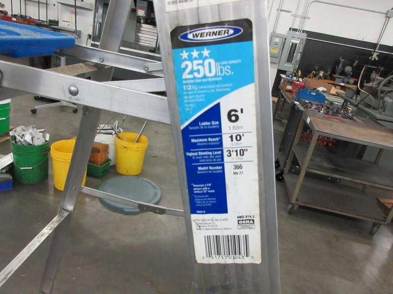 Werner 6" Aluminum Step Ladder, 250 lb Capacity- Auction Item