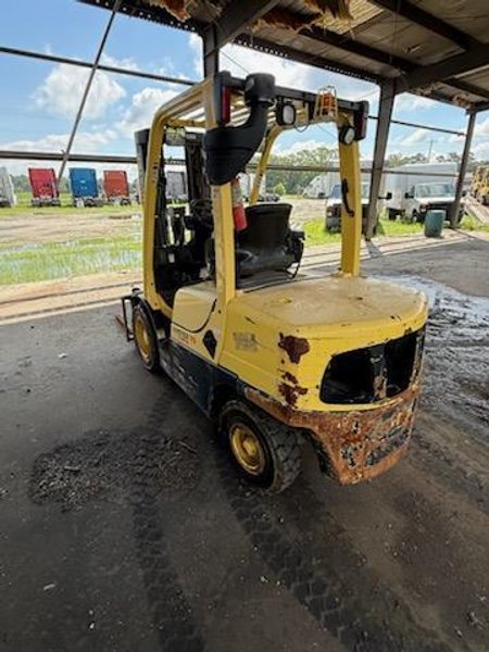 Hyster H70FT 7,000 lb LPG Pneumatic Forklift, 2021 – PSI 2.4L Engine, Powershift, Side Shift