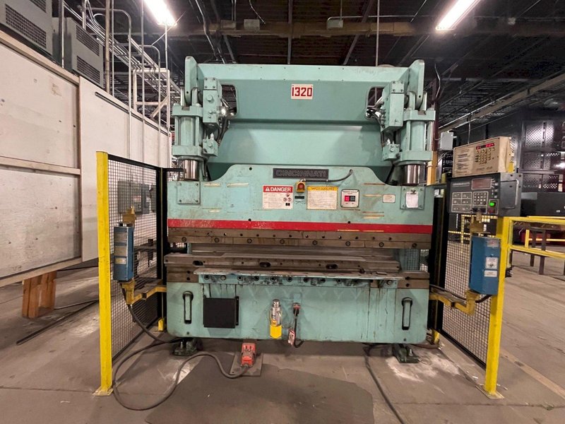 90 TON X 8' CINCINNATI CBII  HYDRAULIC BRAKE: STOCK #76655