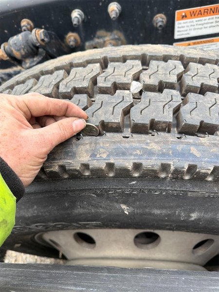 2020 Freightliner Cascadia 1FUJHHDV5LLLC1671