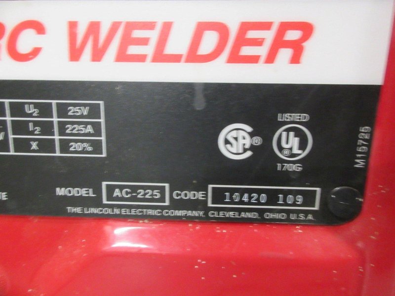 Lincoln Electric AC-225 Stick Arc Welder with Spool .035" Welding Wire- Auction Item