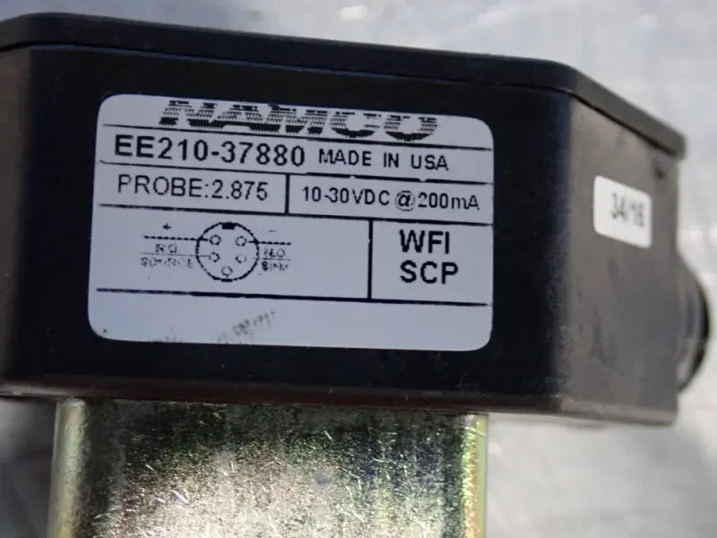 NAMCO CONTROLS 3000 PSI MISC. CYLINDICATOR PROXIMITY SENSORS  -  EE210-38760 / EE210-37880