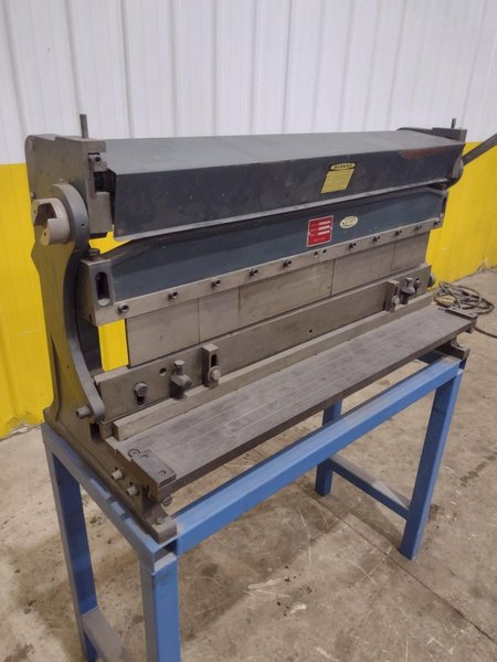 40" WELBILT HAND PRESS BRAKE &amp; SHEET ROLLER: YOBRO #25208
