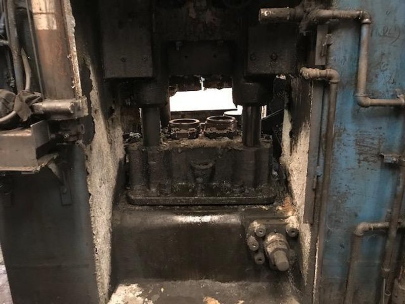 2000 Ton National Maxi Press