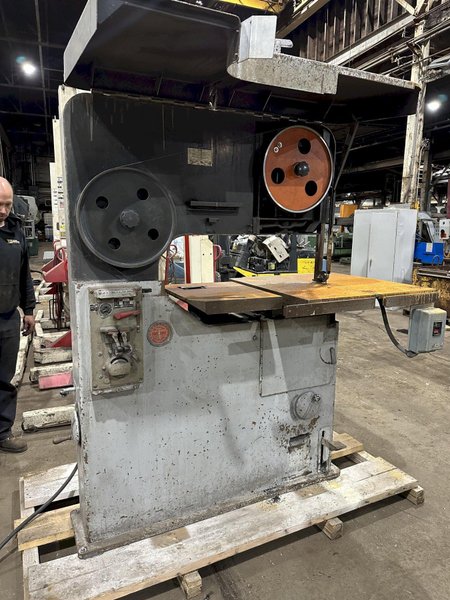 36&quot; DOALL MODEL #V36 VERTICAL BAND SAW: STOCK #18191