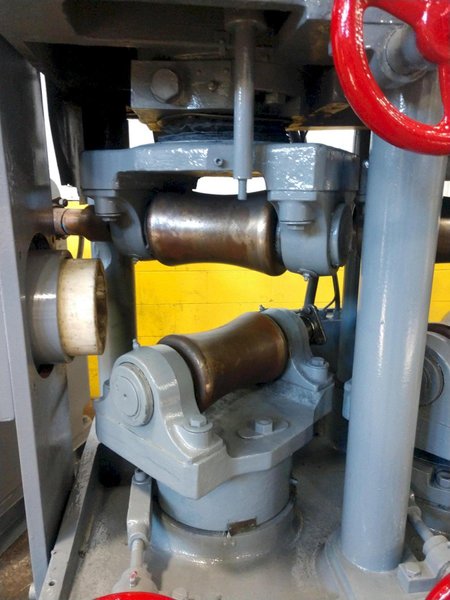 3" BRONX MODEL #CR6 TUBE &amp; PIPE 6 ROLL ROTARY STRAIGHTENER: STOCK #14364