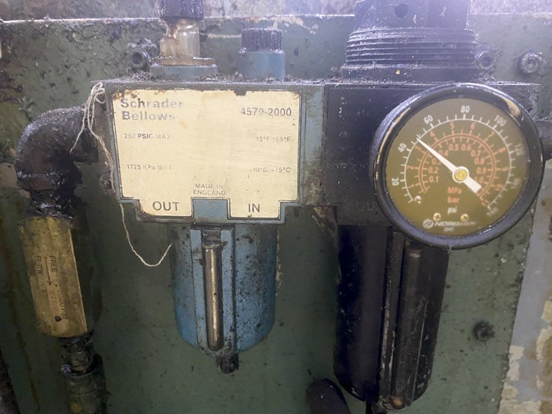 12&quot; x 60&quot; CINCINNATI MODEL #215-153 PLAIN HYPOWERMATIC HORIZONTAL BED-TYPE MILL / MILLING MACHINE: STOCK #20689