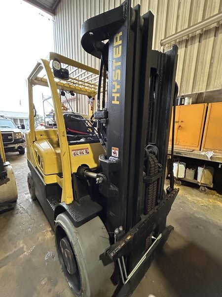 Hyster S155FT Pneumatic Forklift, 2020 – 15,500 lb Capacity | LPG | 2-Stage Mast | Heavy-Duty Industrial Lift Truck