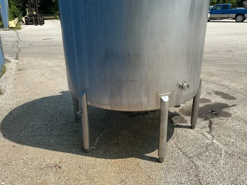 1487 GAL S/S MIXING TANK