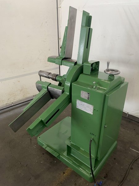 4,000 LB X 24" COILMATIC PR12404 UNCOILER. STOCK # 0686024