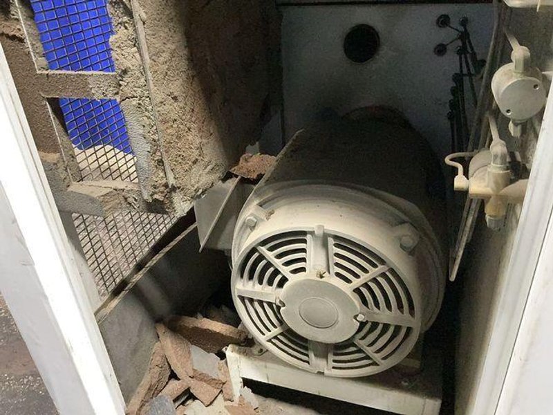 GARDNER DENVER 60 HP AIR COMPRESSOR   -  EFE99A