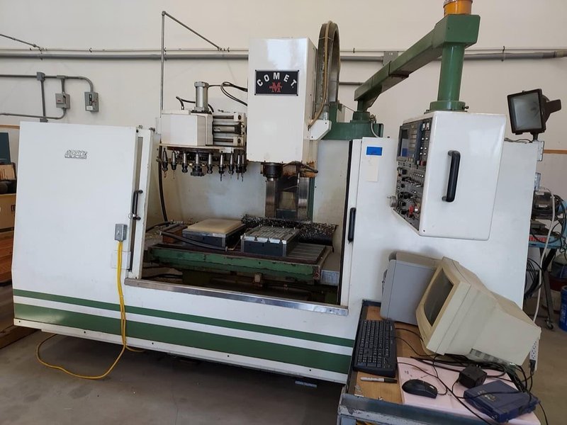 Mighty Comet VMC 1000, 1994 – Spindle Chiller, 24 Tool Changer, Recirculating Coolant, Mitsubishi Control, Under Power