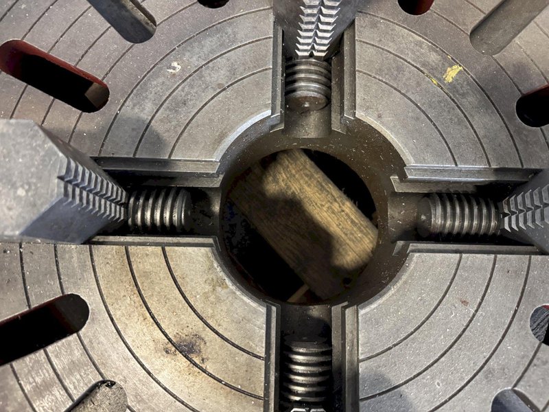 20" Bison 4-Jaw Chuck, D1-8 Camlock, 4-7/8" Hole