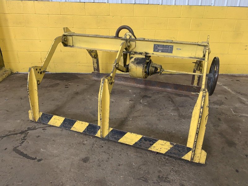 10,000 LBS X 60" WIDE C.F. ADJUSTABLE PARALLELOGRAM SHEET LIFTER