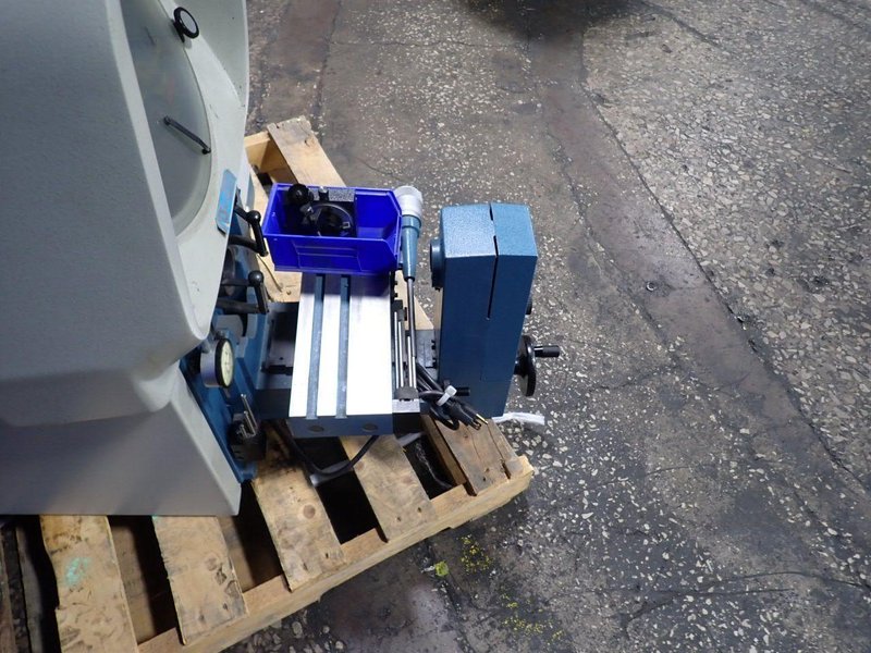 DELTRONIC 14" OPTICAL COMPARATOR   -  DH14-I