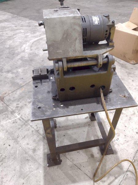 3&quot; OSTER  MODEL #672 TUBE &amp; PIPE ROTARY CUTOFF, 110V: STOCK #22854