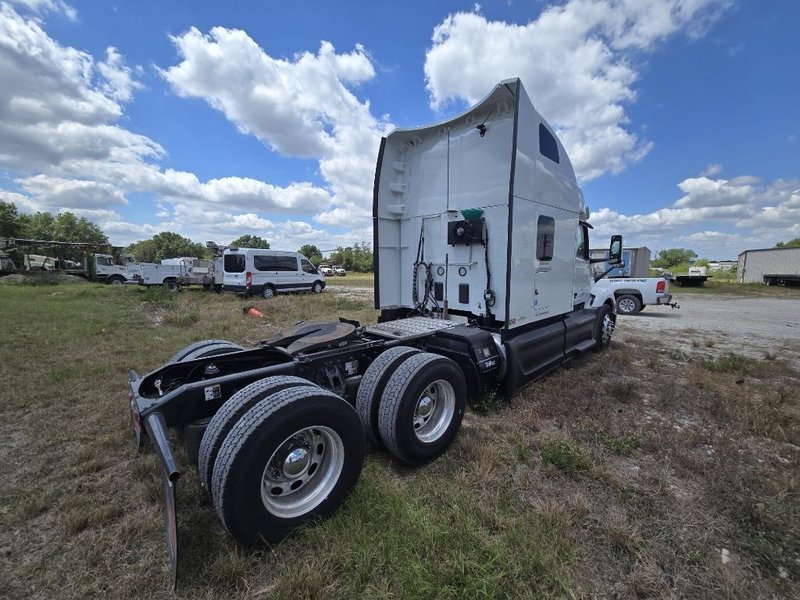 2023 Peterbilt 579 1XPBD49X1PD862374