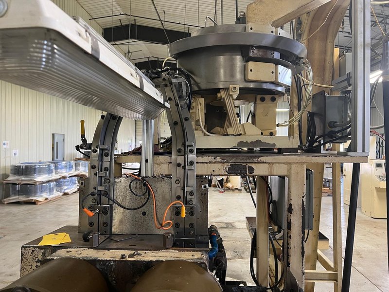 Nutap Model MAS-14V Twin Spindle High Speed Bent Shank Tapper