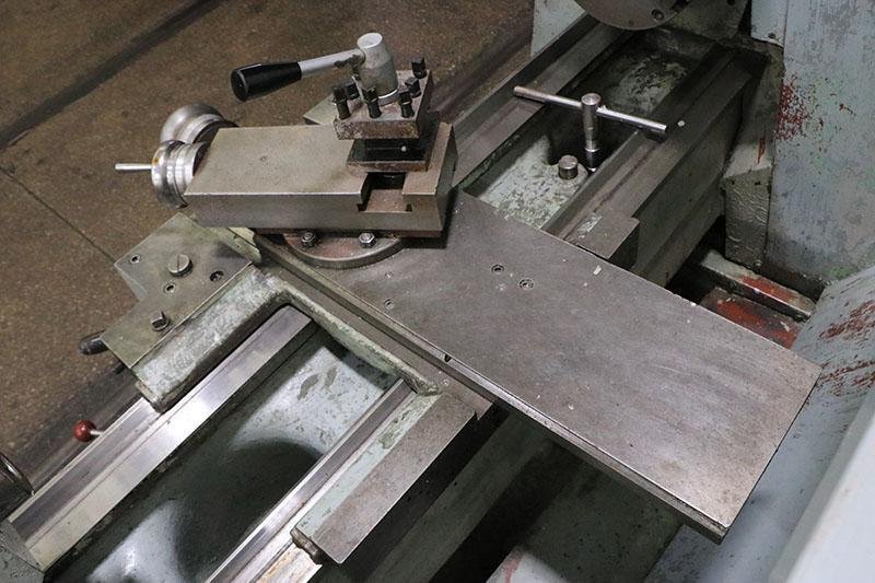 15&quot; x 30&quot; CLAUSING-COLCHESTER ENGINE LATHE MODEL: 8030