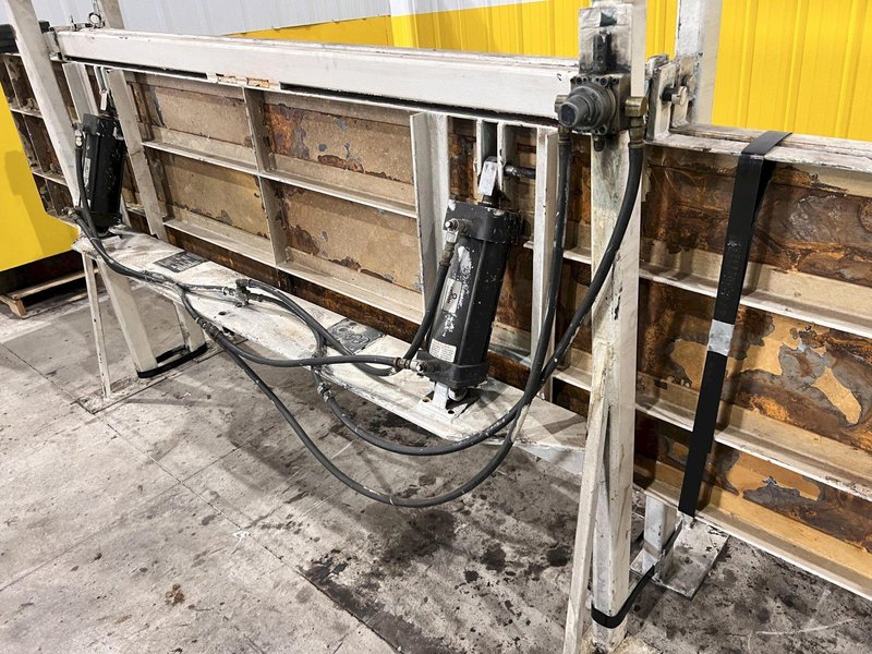 20,000 LBS X 54&quot; X .125&quot; CWP COIL SERVO FEED LINE, REEL, STRAIGHTENER, FEEDER, THREADING TABLE: STOCK #21083