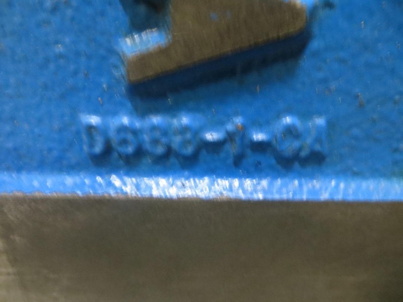 Kurt D-688 6&quot; Vise with Steel Jaws and Handle- Auction Item